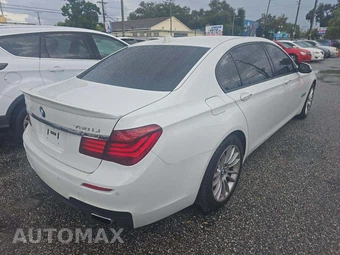 2015 BMW 7 Series Sedan 750Li xDrive M SPORT LINE - miniatura 3