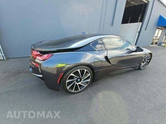2015 BMW i8 GIGA WORLD – miniatura 3