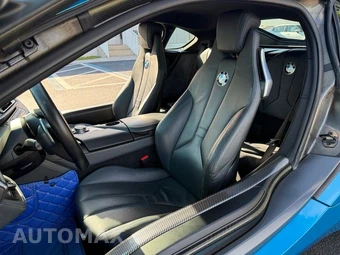 2015 BMW i8 GIGA WORLD - miniatura 10