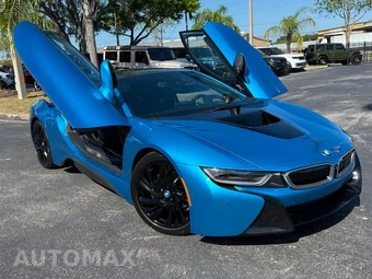 2015 BMW i8 GIGA WORLD - miniatura 2
