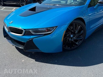 2015 BMW i8 GIGA WORLD - miniatura 30