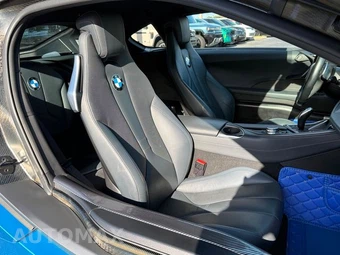 2015 BMW i8 GIGA WORLD - miniatura 6