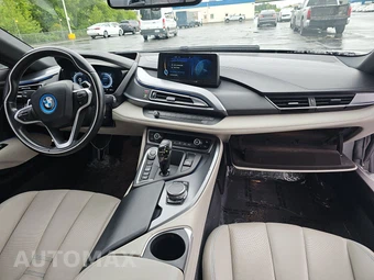 2015 BMW i8 PURE IMPULSE WORLD – miniatura 11