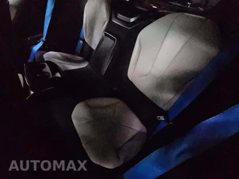 2015 BMW i8 PURE IMPULSE WORLD – miniatura 13