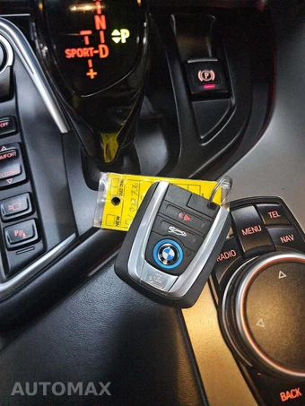 2015 BMW i8 PURE IMPULSE WORLD – miniatura 8