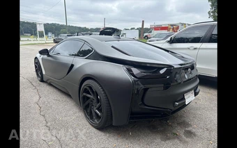 2015 BMW i8 TERA WORLD - miniatura 2