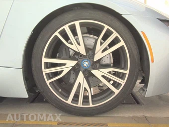 2015 BMW i8 TERA WORLD - miniatura 10