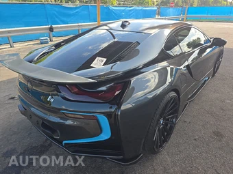 2015 BMW i8 TERA WORLD - miniatura 4