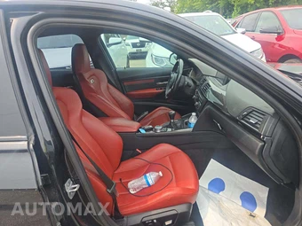 2015 BMW M3 Sedan - miniatura 18
