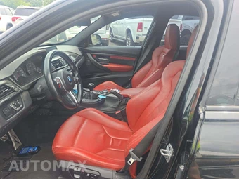 2015 BMW M3 Sedan - miniatura 6