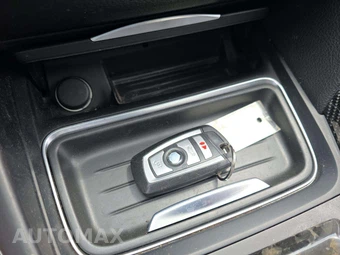2015 BMW M3 Sedan – miniatura 8