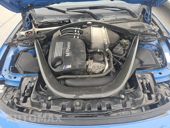 2015 BMW M3 Sedan - miniatura 15
