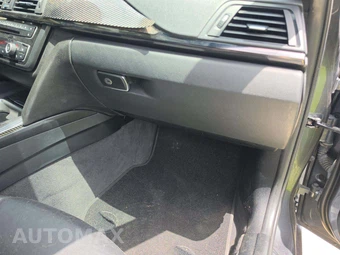 2015 BMW M3 Sedan – miniatura 19