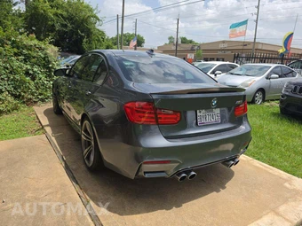 2015 BMW M3 Sedan – miniatura 2