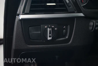 2015 BMW M4 Coupe - miniatura 15