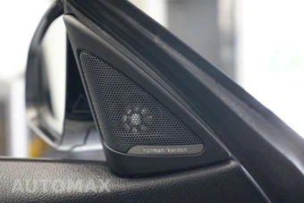 2015 BMW M4 Coupe - miniatura 16