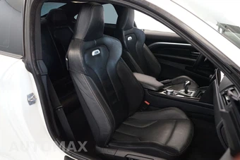 2015 BMW M4 Coupe - miniatura 3