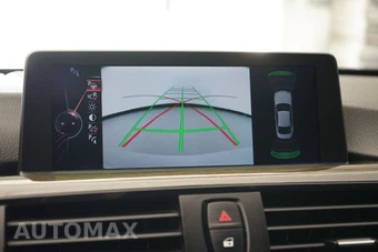 2015 BMW M4 Coupe - miniatura 7