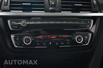 2015 BMW M4 Coupe - miniatura 8