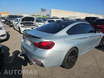 2015 BMW M4 Coupe - miniatura 4