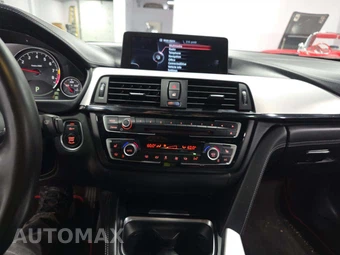 2015 BMW M4 Coupe - miniatura 10