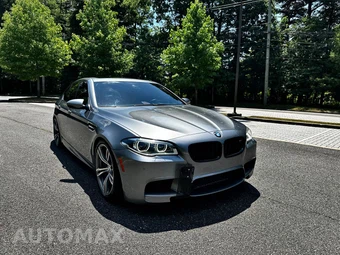 2015 BMW M5 Sedan - miniatura 14