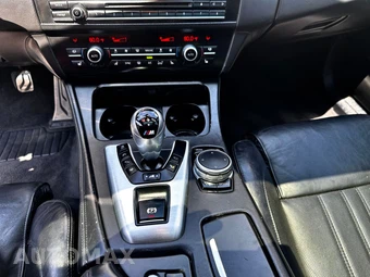 2015 BMW M5 Sedan - miniatura 35