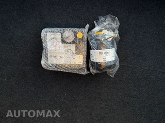 2015 BMW M5 Sedan - miniatura 37