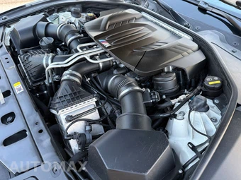 2015 BMW M5 Sedan - miniatura 45