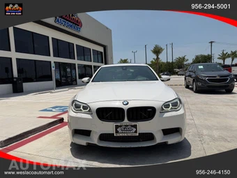 2015 BMW M5 Sedan - miniatura 10