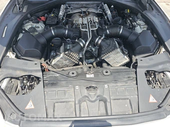 2015 BMW M6 Coupe - miniatura 14