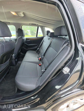 2015 BMW X1 Sports Activity Vehicle sDrive28i - miniatura 10