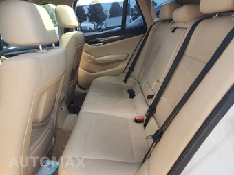 2015 BMW X1 Sports Activity Vehicle sDrive28i - miniatura 13