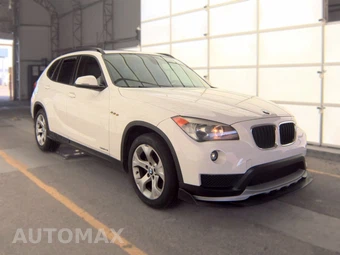 2015 BMW X1 Sports Activity Vehicle sDrive28i - miniatura 3