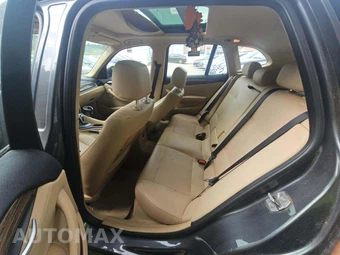 2015 BMW X1 Sports Activity Vehicle sDrive28i – miniatura 13
