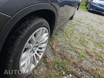 2015 BMW X1 Sports Activity Vehicle sDrive28i – miniatura 26