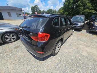2015 BMW X1 Sports Activity Vehicle sDrive28i - miniatura 3