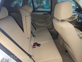 2015 BMW X1 Sports Activity Vehicle sDrive28i - miniatura 14