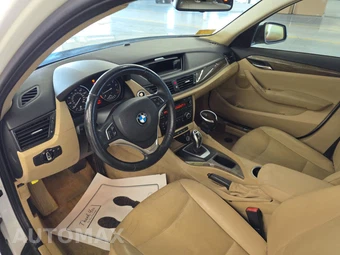 2015 BMW X1 Sports Activity Vehicle xDrive28i - miniatura 11