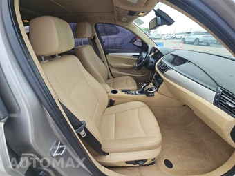 2015 BMW X1 Sports Activity Vehicle xDrive28i - miniatura 8