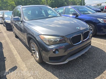 2015 BMW X1 Sports Activity Vehicle xDrive28i - miniatura 3