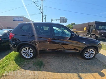 2015 BMW X3 Sports Activity Vehicle xDrive28i – miniatura 4
