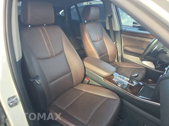 2015 BMW X4 Sports Activity Vehicle xDrive28i XLINE - miniatura 8