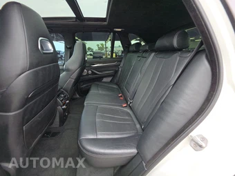 2015 BMW X5 M Sports Activity Vehicle - miniatura 19