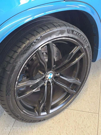 2015 BMW X5 M Sports Activity Vehicle - miniatura 24