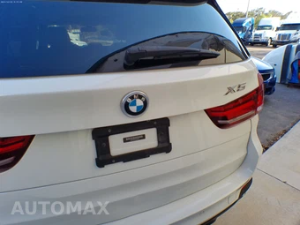 2015 BMW X5 Sports Activity Vehicle sDrive35i - miniatura 5