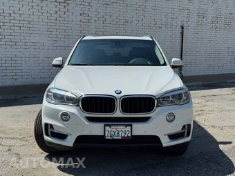 2015 BMW X5 Sports Activity Vehicle sDrive35i - miniatura 3