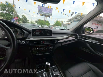 2015 BMW X5 Sports Activity Vehicle xDrive35i - miniatura 10