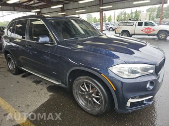 2015 BMW X5 Sports Activity Vehicle xDrive35i - miniatura 3