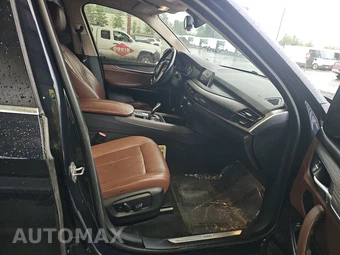 2015 BMW X5 Sports Activity Vehicle xDrive35i - miniatura 8